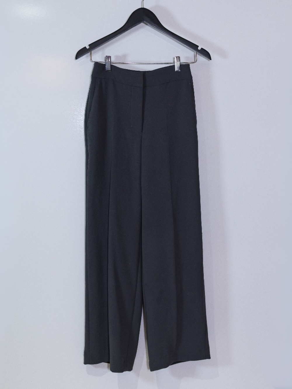 Wilfred Aritzia Alanya High Waisted Wide Leg Crepe Trousers Pants Gray 0